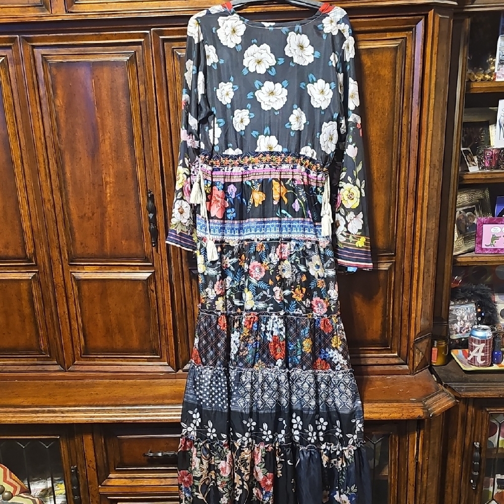Johnny Was Dunas Silk Multicolor Floral Long Sleeve Maxi Dress - MD! - Picture 5 of 9